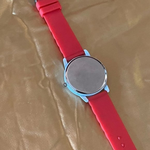 Watch main image 4